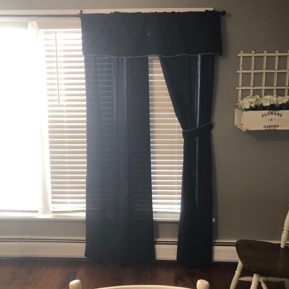 Navy blue curtain set